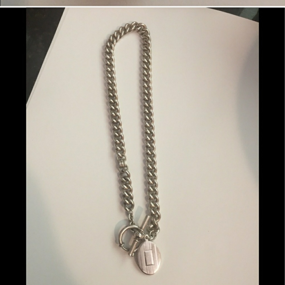 Ralph lauren toggle clasp necklace in search of!!!